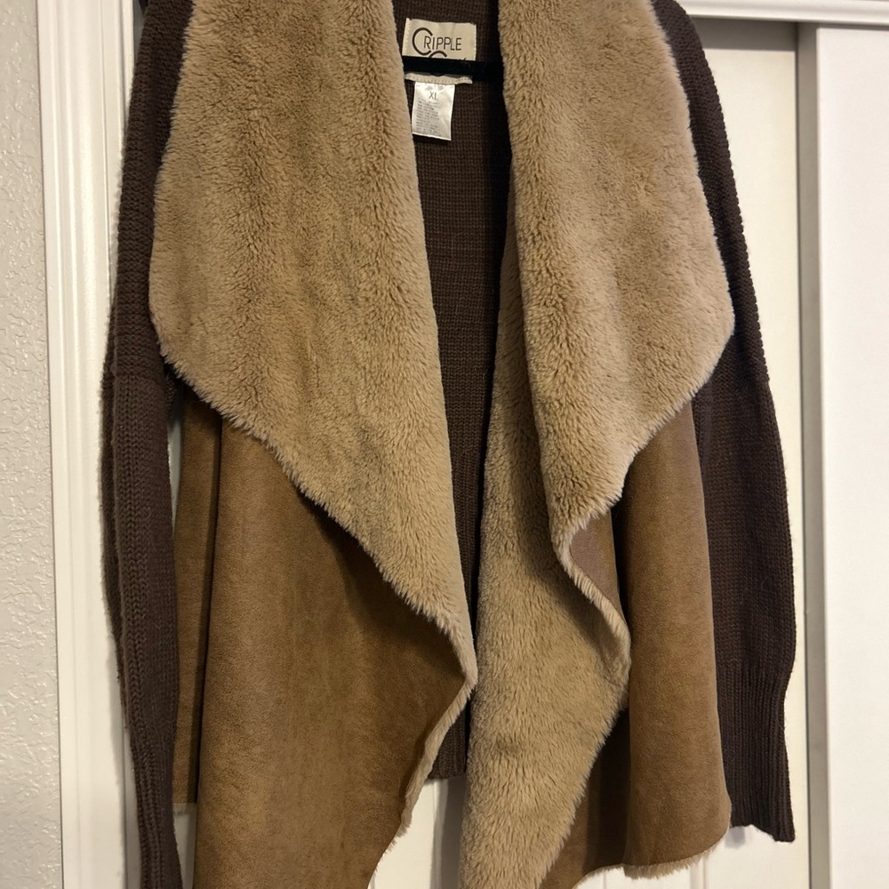 Cripple Creek Brown and Tan Sweater